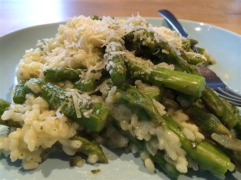 Risotto mit grünem Spargel und Parmesan von Käthe Chefkoch de