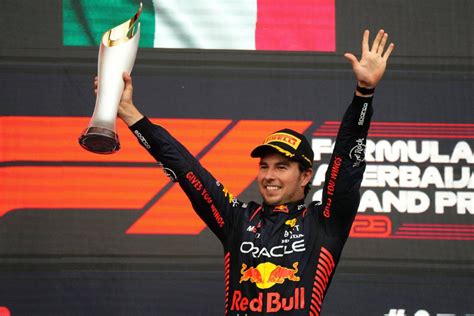 ¡checo Pérez Logra Histórico Triunfo En El Gran Premio De Azerbaiyán