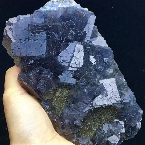 Cristalli Di Fluorite Viola E Calcite Mm Catawiki