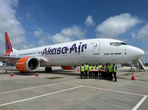 Akasa Airs All Women Pilot Crew Bring Home Its Th Boeing Max