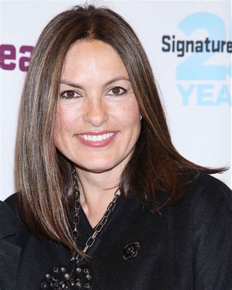 Benson Mariska Hargitay Law Actresses Celebrities Female Actresses