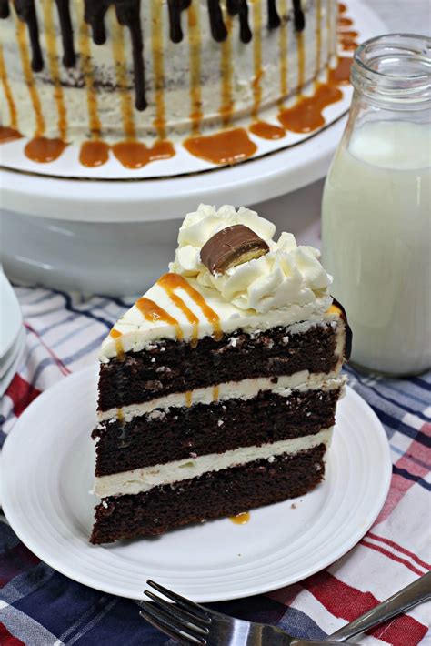 Easy Chocolate Twix Cake: How to Make a Candy Bar Cake