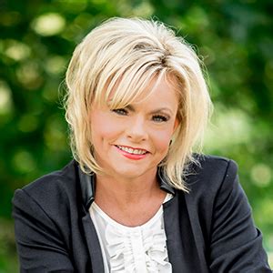 Who is Lori Bakker? (Jim Bakker's Wife) Bio, Age, Husband, Children ...