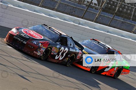 23 25 April 2009 Talladega Alabama USA Ryan Newman And Dale