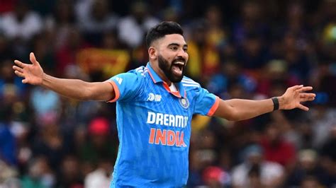 India Vs Sri Lanka Mohammed Siraj Lights Up Asia Cup Final With Rapid