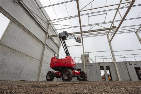 Novedad Manitou Lanza La Nueva Plataforma Articulada Atj E Ws