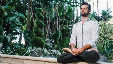 How To Prepare For Meditation La Yoga Magazine Ayurveda And Health