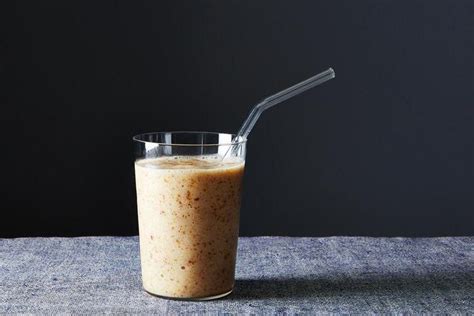 Smoothie De Crema De Cacahuate Y Dátil De 2341 Kcal Receta Fácil En