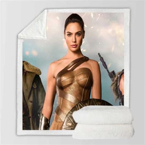 Wonder Woman Movie Gal Gadot Diana Of Themyscira Sherpa Fleece Blankets