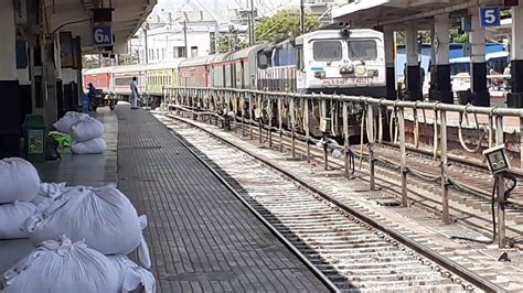 12219 Mumbai LTT Secunderabad AC Duronto Express YouTube