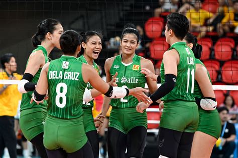 UAAP La Salle Keeps Unbeaten Record Sweeps FEU ABS CBN News