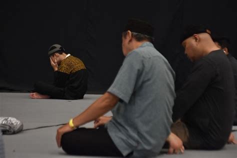 Bacaan Niat Dan Tata Cara Sholat Tarawih Sendiri Atau Berjamaah Lebih