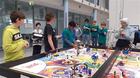 Erfolgreiche Teilnahme Am Regionalwettbewerb Der First Lego League In