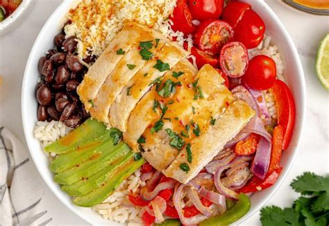 Chipotle Chicken Bowls {one Dish Meal Perfect For Meal Prep