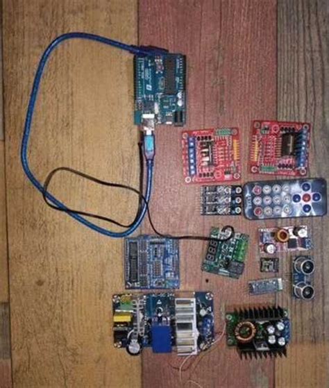 Arduino uno + Wi-Fi модуль, эхо-локатор, блок пита Калуга | Комьютерные ...