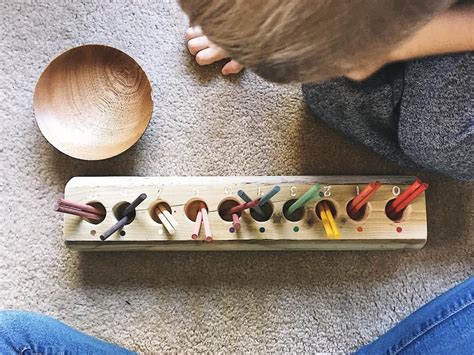 Teaching colour, Montessori sensorial, diy Montessori, wooden learning ...