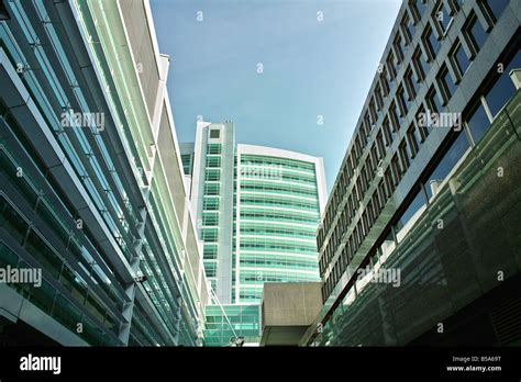 UCH UCLH University College Hospital in London UK Stock Photo - Alamy