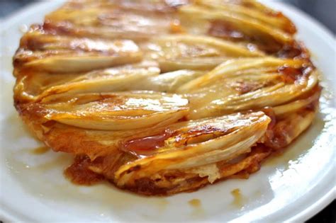 Tarte Tatin Van Witloof Met Appelsien Whiskey Caramel Plantbased