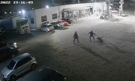 PCPR Divulga Imagens De Homem Sendo Morto Por Disparos De Arma De Fogo