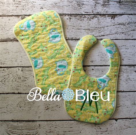 Ith In The Hoop Baby Bib With Gators Gator Alligator Quilting Stipple