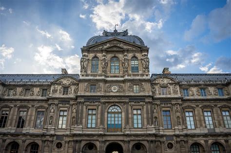 Louvre de Paris Guía como llegar horarios entradas que hacer y ver