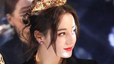 Inilah Profil Dilraba Dilmurat Wanita Tercantik Asia Asal Uighur