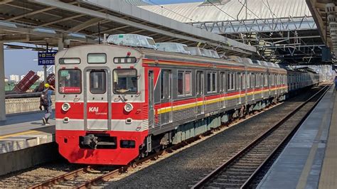 Kompilasi KRL Commuter Line Di Stasiun Manggarai Atas Tokyu 8500 TM