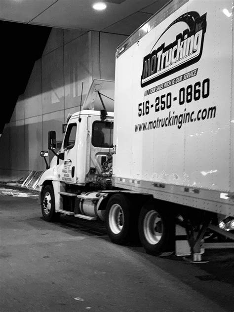 COMMERCIAL TRACTOR TRAILER PARKING NEW YORK Freight Shipping Quotes