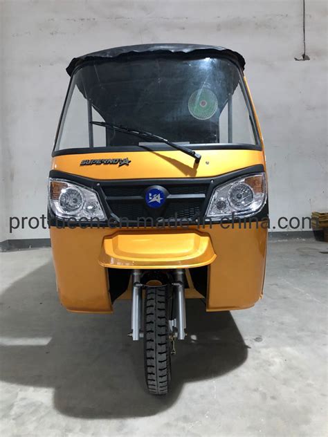 Passenger Motor Tricycle 200cc Gasoline Tuktuk Tricycle And Passenger