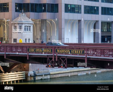 Lyric Opera Bridge Madison Street Chicago Illinois Stock Photo Alamy