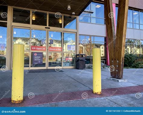 Everett Wa Usa Circa November Close Up View Of The Entrance