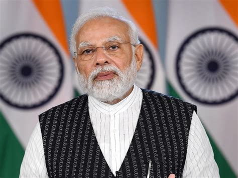 Pm Modi Launches Fm Radio In Jharkhands Lohardaga Barhwa And Godda