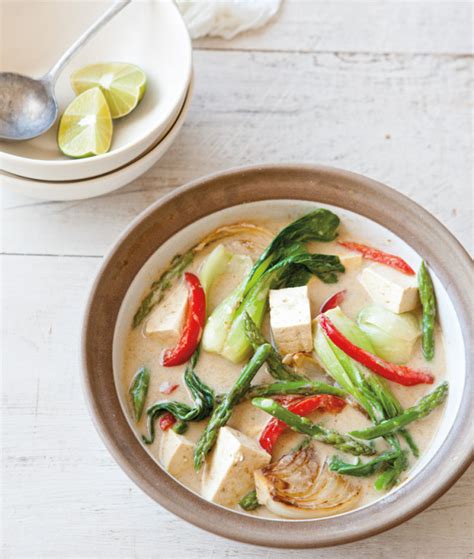 Thai Green Curry With Tofu Asparagus And Baby Bok Choy Williams Sonoma