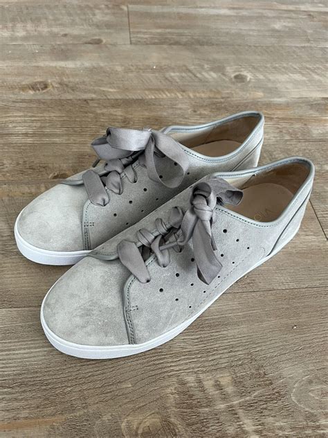 Vionic Keke Womens Size 7 5 Sneakers Shoes Light Gray Suede Low Top