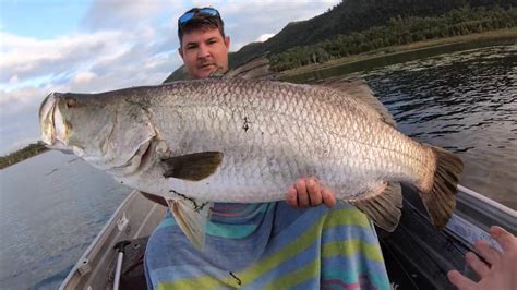 Big Peter Faust Barramundi Surface Fishing Youtube