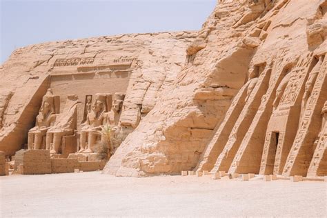 Excursion privée d une journée aux temples d Abou Simbel depuis Assouan