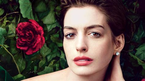 Anne Hathaway 5 Things You Didn’t Know Vogue