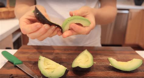 Aguacate para bebés y niños Sorpréndelos BABYCOCINA