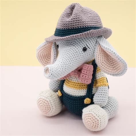 Häkelanleitung Elefant häkeln Amigurumi EMF Verlag