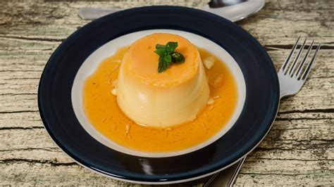 Aprende A Preparar Un Delicioso Flan De Rompope Con La Receta De La