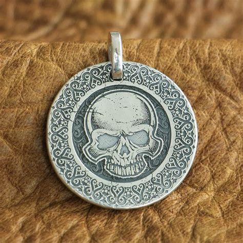 LINSION Laser Engraved High Details 999 Sterling Silver Skull Mens