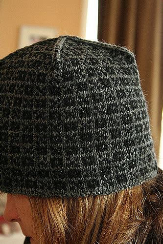 Ravelry Xoxo Hat Pattern By Elinor Brown