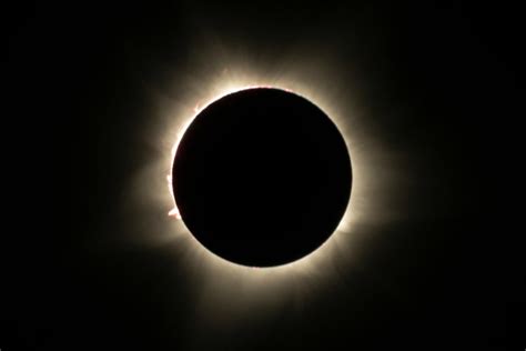 Eclipse Solar Total Ser Em Abril Veja Quando E Onde Ser Visto