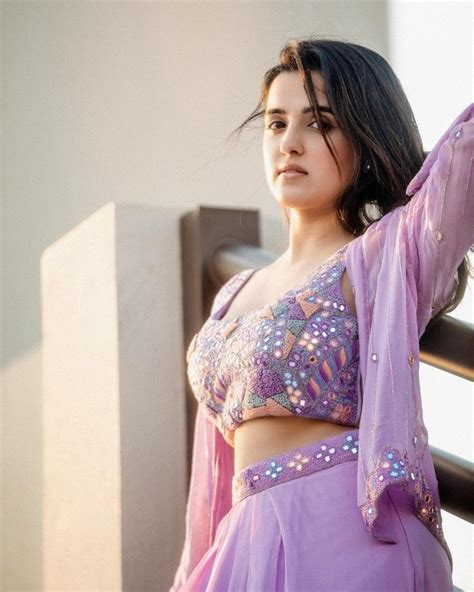 Pin By Nimisha Neha On Shirley Setia Shirley Setia Actress Hot