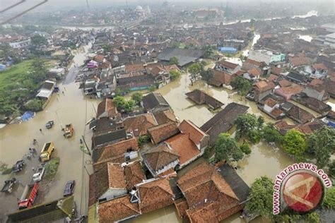 Banjir Baleendah Belum Surut ANTARA News