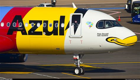 PR YSI Airbus A320 251N Azul Linhas Aereas Brasileiras Roger