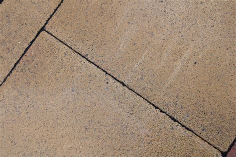 Buff Textured Paving Slab Mm X Mm J J Currie