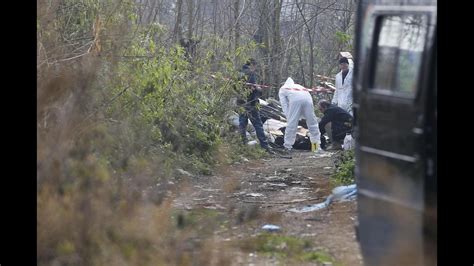 Napoli Cadavere Carbonizzato Ritrovato A Grumo Nevano Lapresse