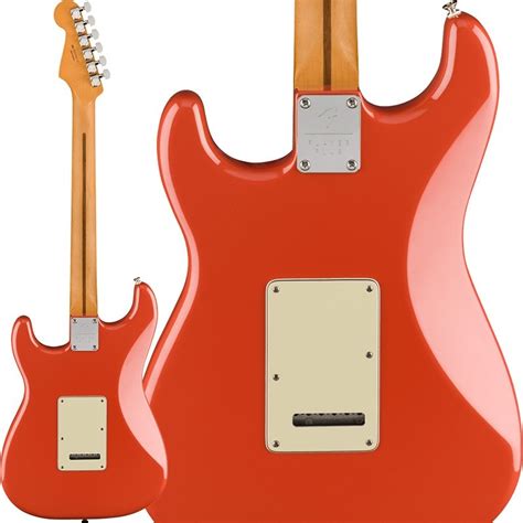 Fender MEX Player Plus Stratocaster HSS Fiesta Red Maple Made In