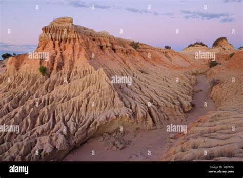 The Walls Of China Lunette Mungo National Park New South Wales Nsw